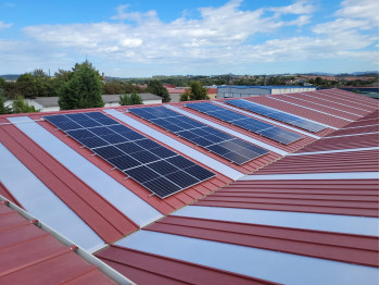 FOTOVOLTAICA NAVE 4.jpg